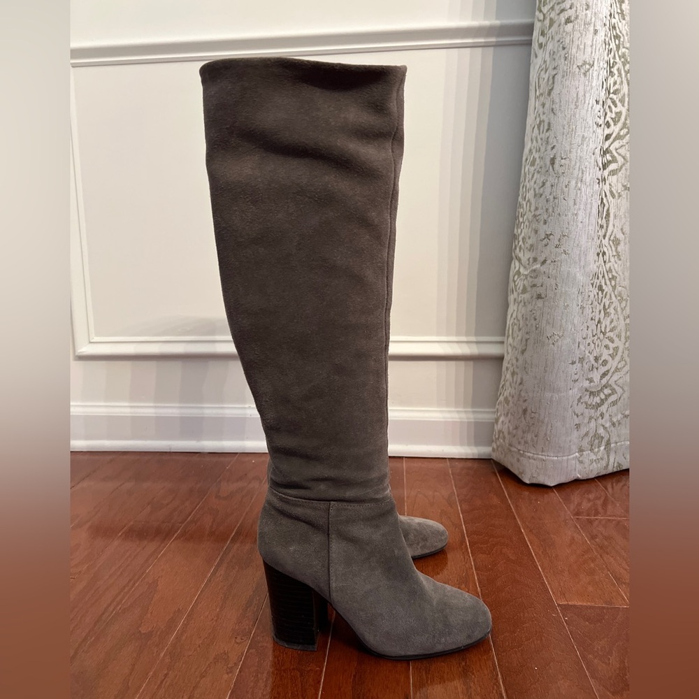 Vince Camuto Sabana knee high boots size 6.5